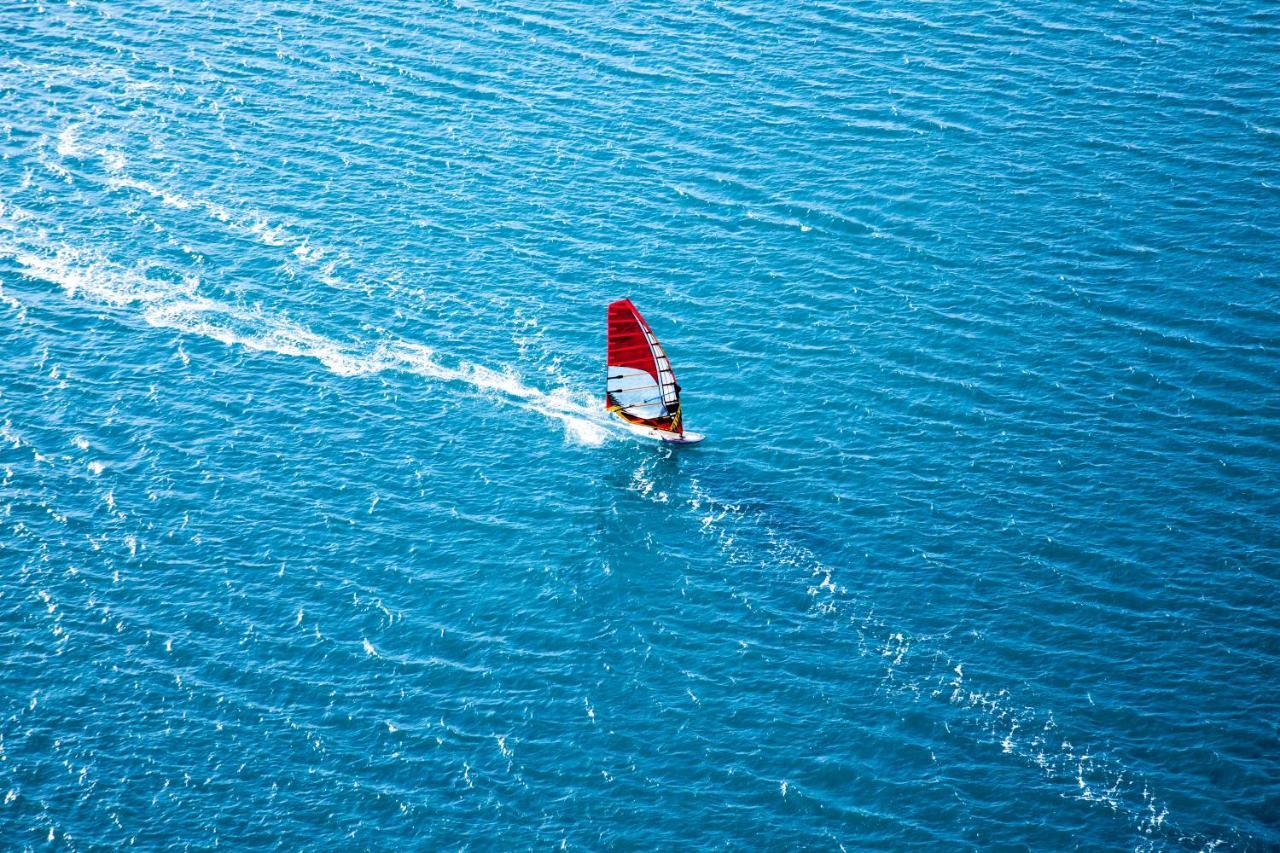 Avani Plus Fares Maldives Resort - 50 Percent Off On Seaplane Transfer For Minimum Stay Of 3 Nights And More For Stays Until 31 October 2025 Kendhoo Екстер'єр фото