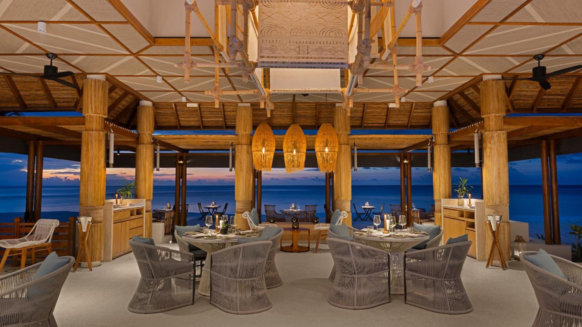 Avani Plus Fares Maldives Resort - 50 Percent Off On Seaplane Transfer For Minimum Stay Of 3 Nights And More For Stays Until 31 October 2025 Kendhoo Екстер'єр фото