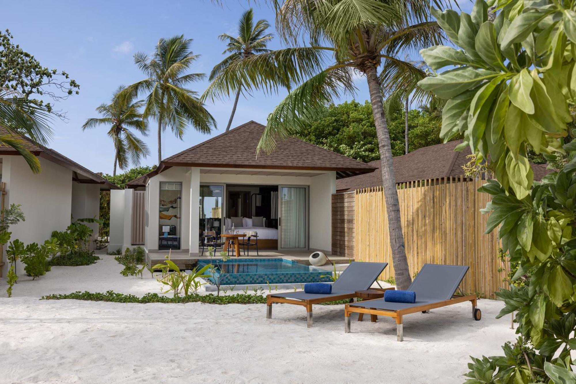 Avani Plus Fares Maldives Resort - 50 Percent Off On Seaplane Transfer For Minimum Stay Of 3 Nights And More For Stays Until 31 October 2025 Kendhoo Номер фото